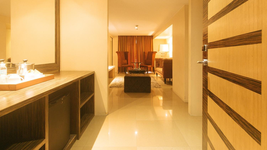 Bathroom 5