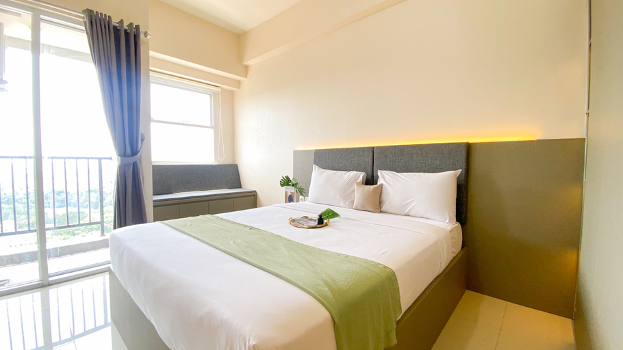 Comfortable and Homey Studio Room Parkland Avenue Apartment By Travelio, Tangerang Selatan