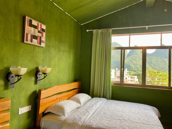 Bedroom 13