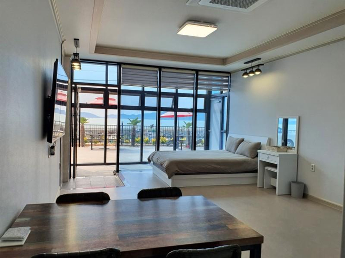 Others 3, Yeosu Wayo Ocean View Pension, Yeosu