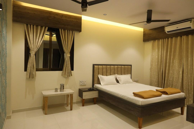 Others 2, Hotel Ratna Palace , Nagaon, Raigarh