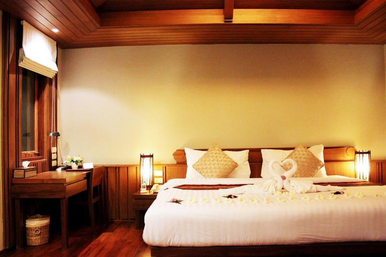 Bedroom 8