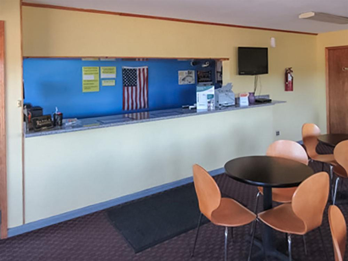 Public Area 2, Rodeway Inn Sardis, Panola