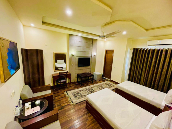 Others 2, Shelton's Rezidor Hotel Gulberg Lahore, Lahore