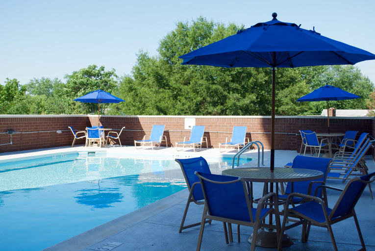 Sport & Beauty 5, Holiday Inn Arlington at Ballston, Arlington