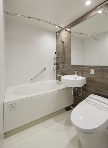 Bathroom 4, the square hotel GINZA, Bandung