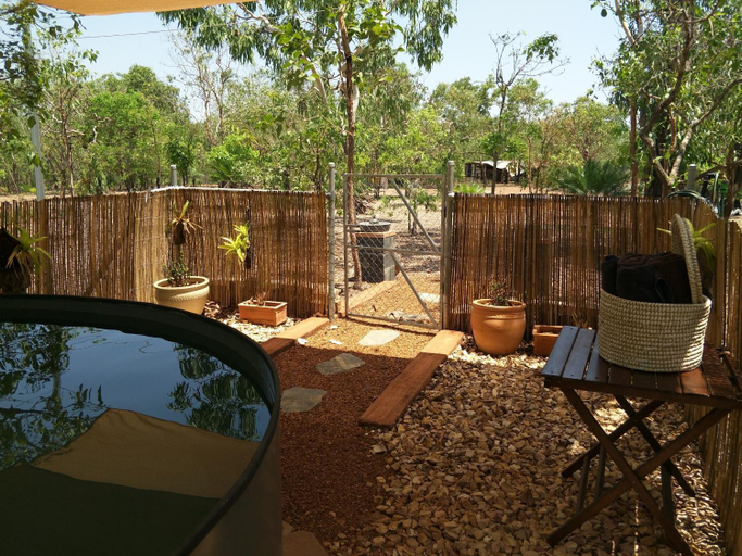 Swimming pool, Nina's Ark Wildlife Sanctuary Package, Coomalie