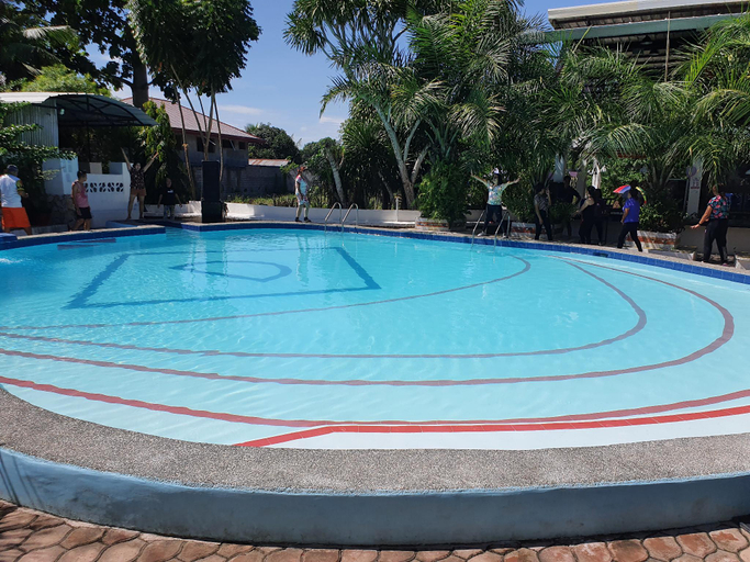 Swimming Pool 9