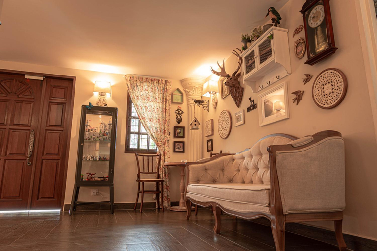 Others 5, The Farmhouse, Kinta