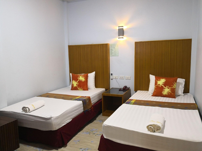 Bedroom 2, Banmai Resort, Maha Rat
