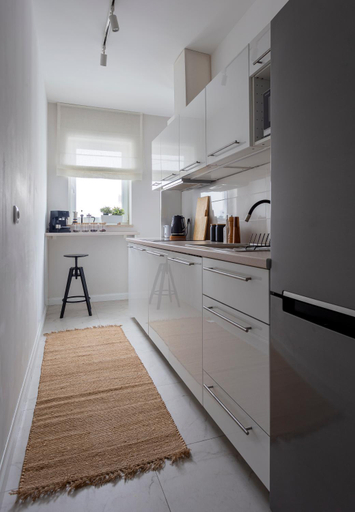 Kitchen 2, athome apartments - Chmielna 104, Warsaw