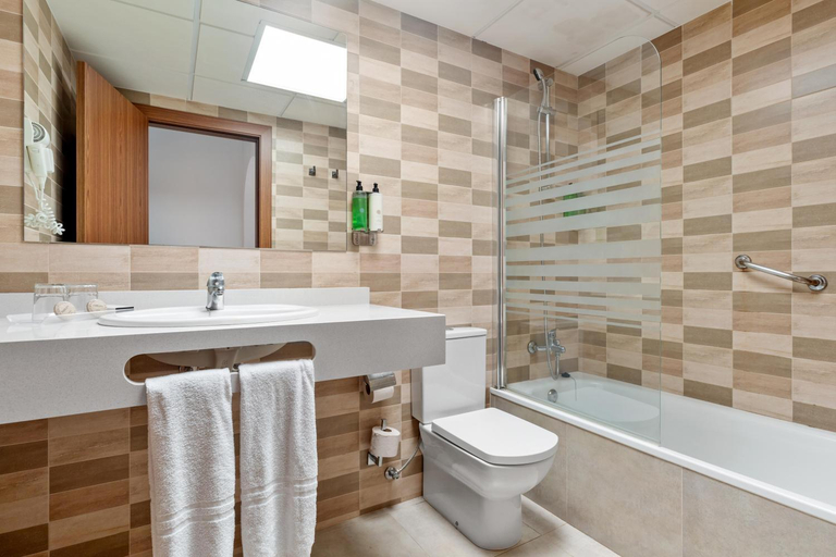 Bathroom, Apartamentos Best Pueblo Indalo, Almería