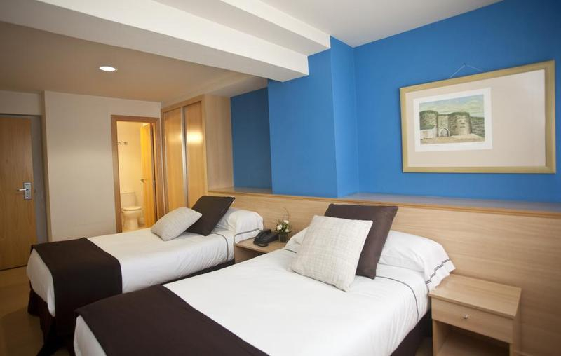 Bedroom 5, Metropol by Carris, Lugo