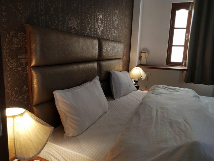 Bedroom 2, Hotel Namo Gange, Garhwal