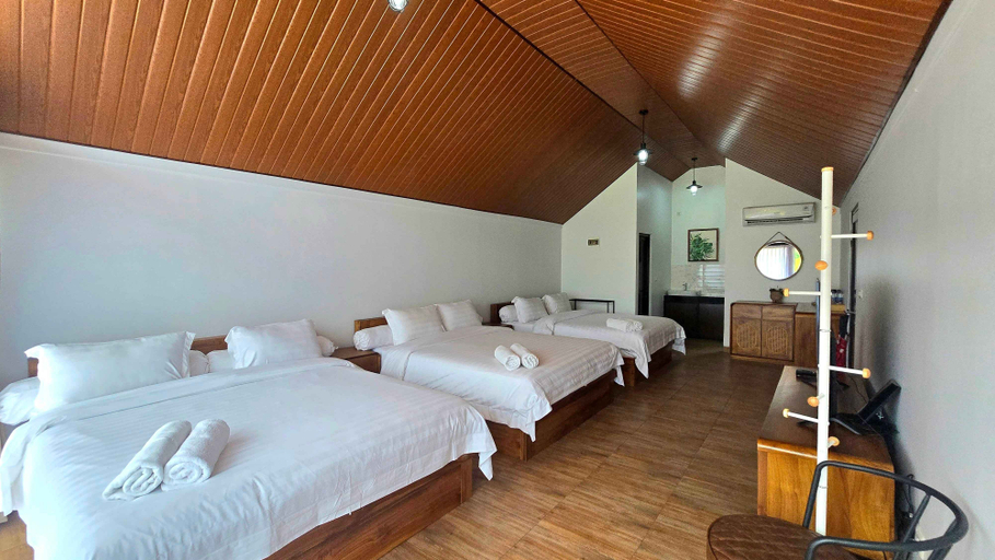 Exterior & Views 3, Alam Ngariung Resort, Bogor