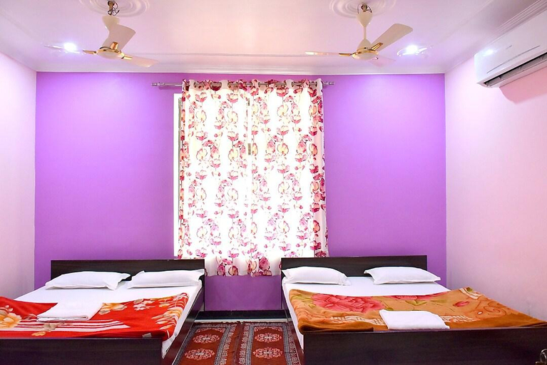 Others 4, Hotel Arya, Varanasi