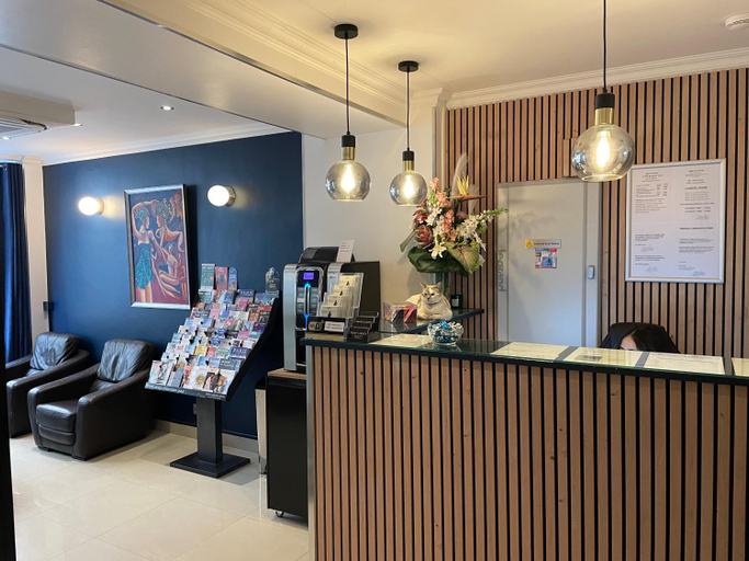 Public Area 2, Marys Hotel, Paris