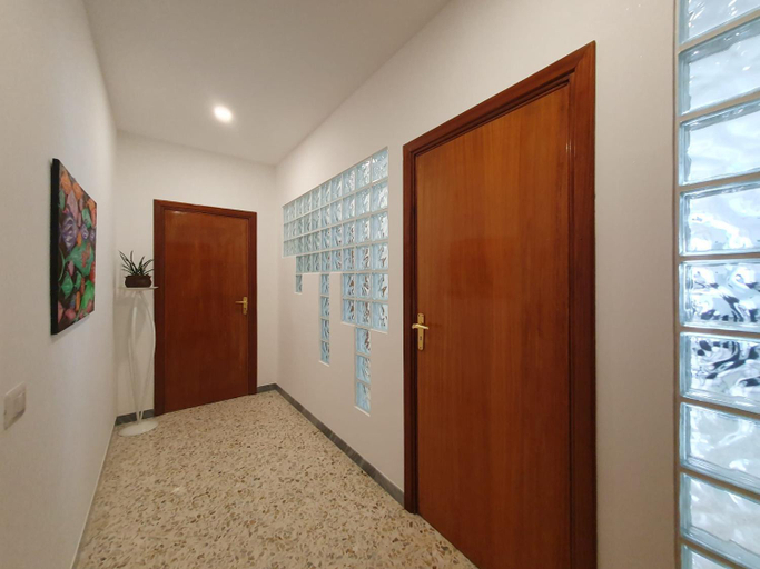 Others 2, Casa Piepoli, Bari