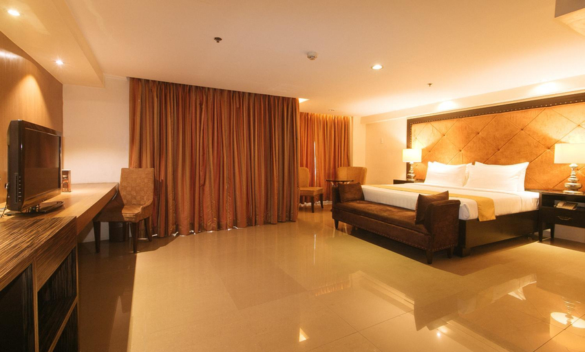 Bedroom 8