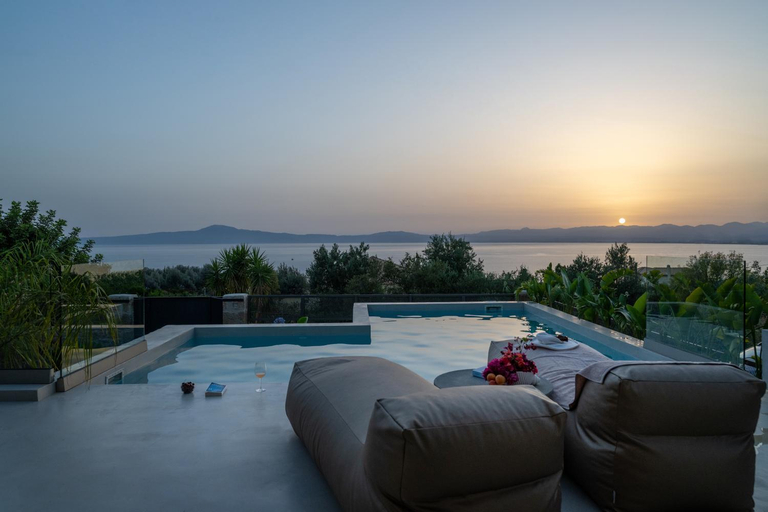 Others 2, Morea Club West House Private Heated Pool, Peloponnese