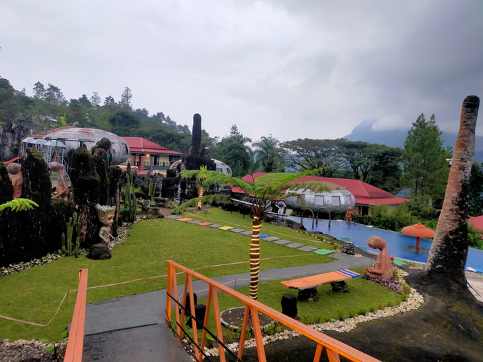 Exterior & Views 2, Rayana Resort, Malang