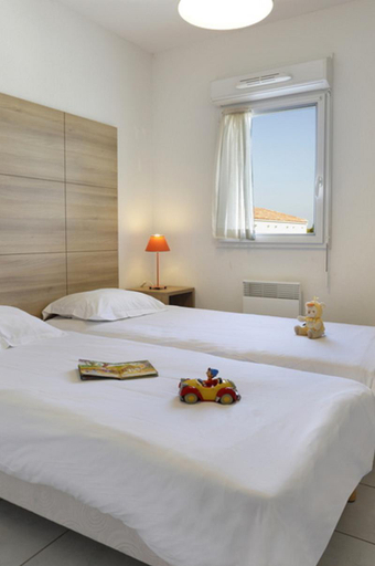 Bedroom 2, Vacanceole - Residence Cap Camargue, Gard