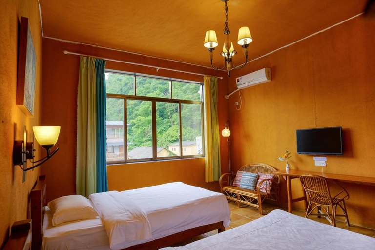 Bedroom 18