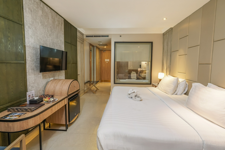 Bedroom 13