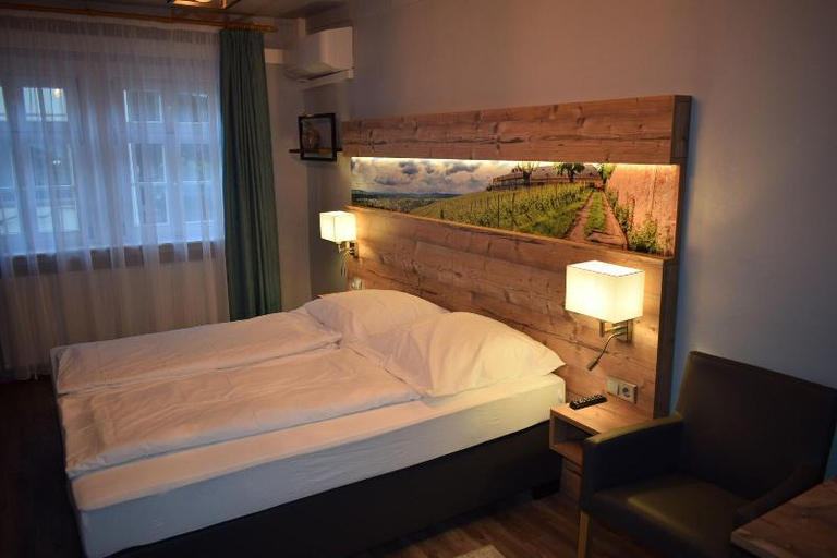 Others 4, Hotel Bluchertal, Mainz-Bingen