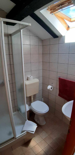 Bathroom 3, Apartments 30 m from the beach, Crikvenica