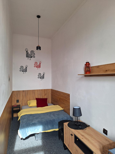 Bedroom 3, Za zielona brama, Zawiercie