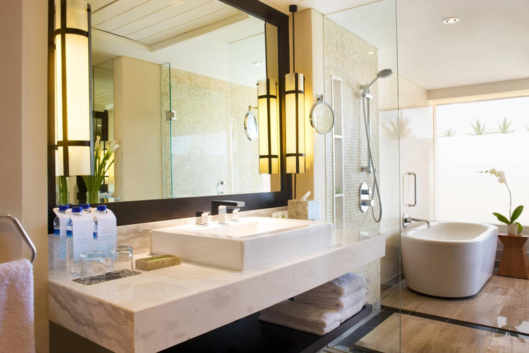 Bathroom 18