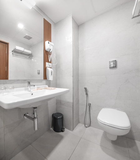 Bathroom 4, Hotel Turmeric, Erode
