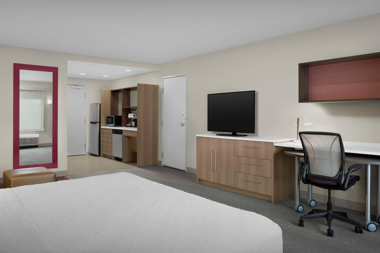 Bedroom 26