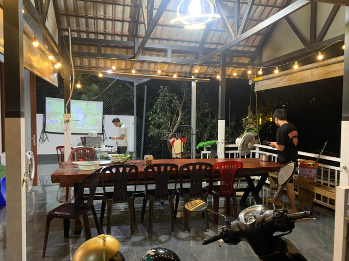 Food & Drinks 4, Pin's House, Bảo Lộc
