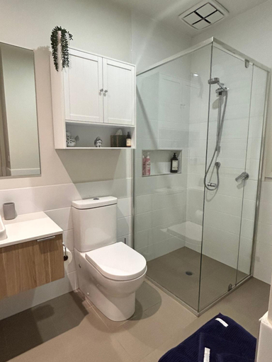 Others 2, Golf Sandbelt Private Room with Ensuite inc Breakfast, Melbourne
