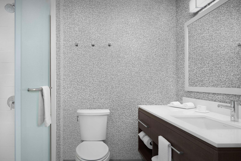 Bathroom 24