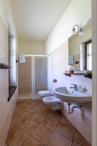 Bathroom 3, Cascina Gaggioli, Milano