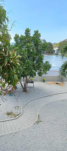 Others 5, Beachfront Mansion and Villas Calatagan with Outdoor Pool, Calatagan