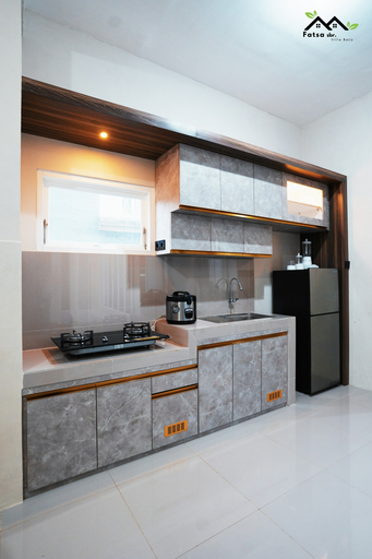 Others 4, Villa Fatsa, Malang