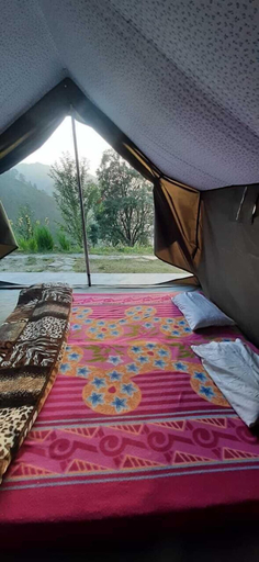 Bedroom, Pine Hills Nature Camp, Shimla