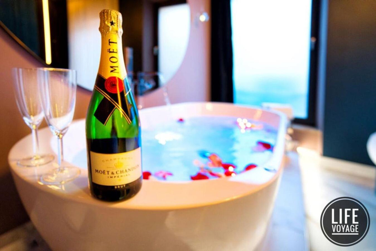 Food & Drinks 5, Life VOYAGE Residence & Spa by Life Renaissance - Place KLEBER, Bas-Rhin