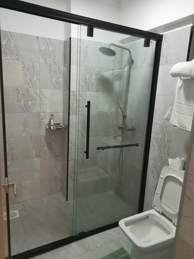 Others 5, Modern 1br Apartment in Lavington, Nairobi, Dagoretti North