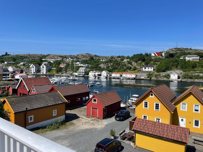 Others 5, person holiday home in BOMLO, Bømlo