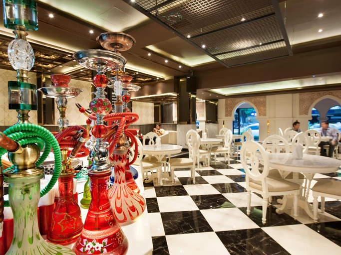 Food & Drinks 5, Grace Hotel Bangkok, Wattana