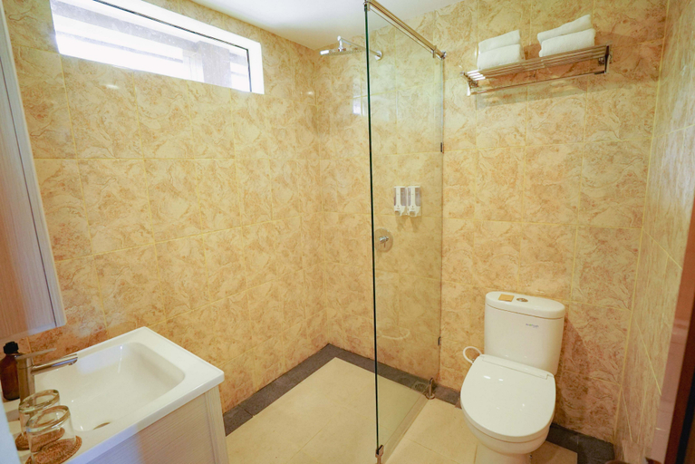 Bathroom 3