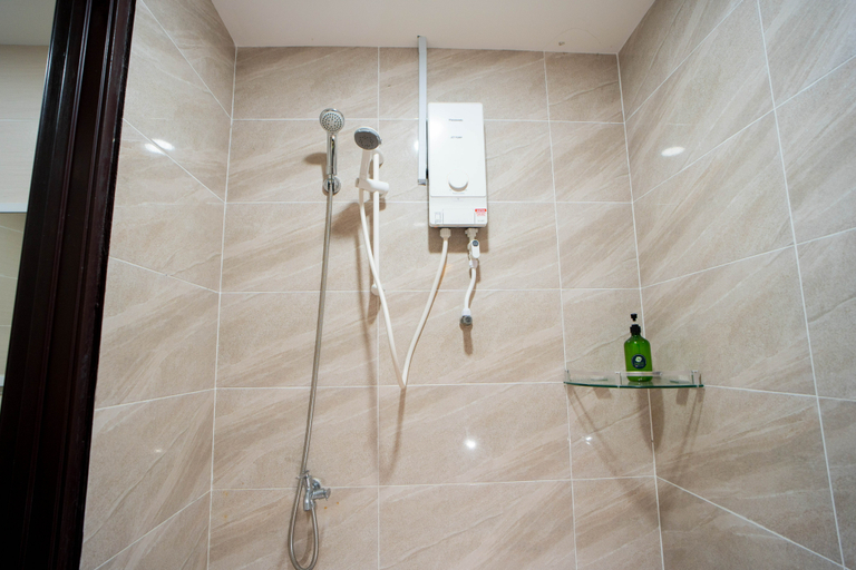 Bathroom 3, Zaques Hotel, Kuala Muda