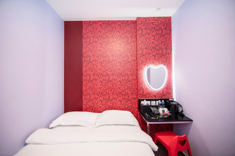 Bedroom 21
