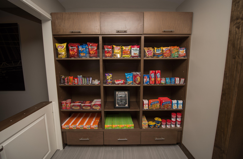 Food & Drinks 5, Staybridge Suites HOUSTON - HUMBLE BELTWAY 8 E, Houston