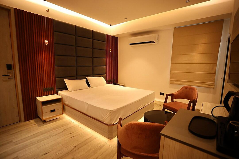 Bedroom 2, Grace Inn Hotel Dehradun Best Hotel in Dehradun, Dehradun